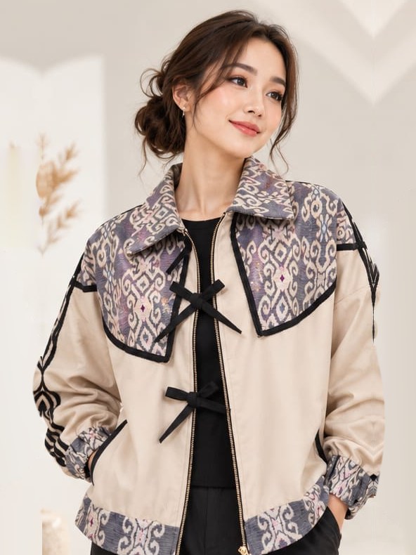 Jaket Oversize Etnik Cream Ikat