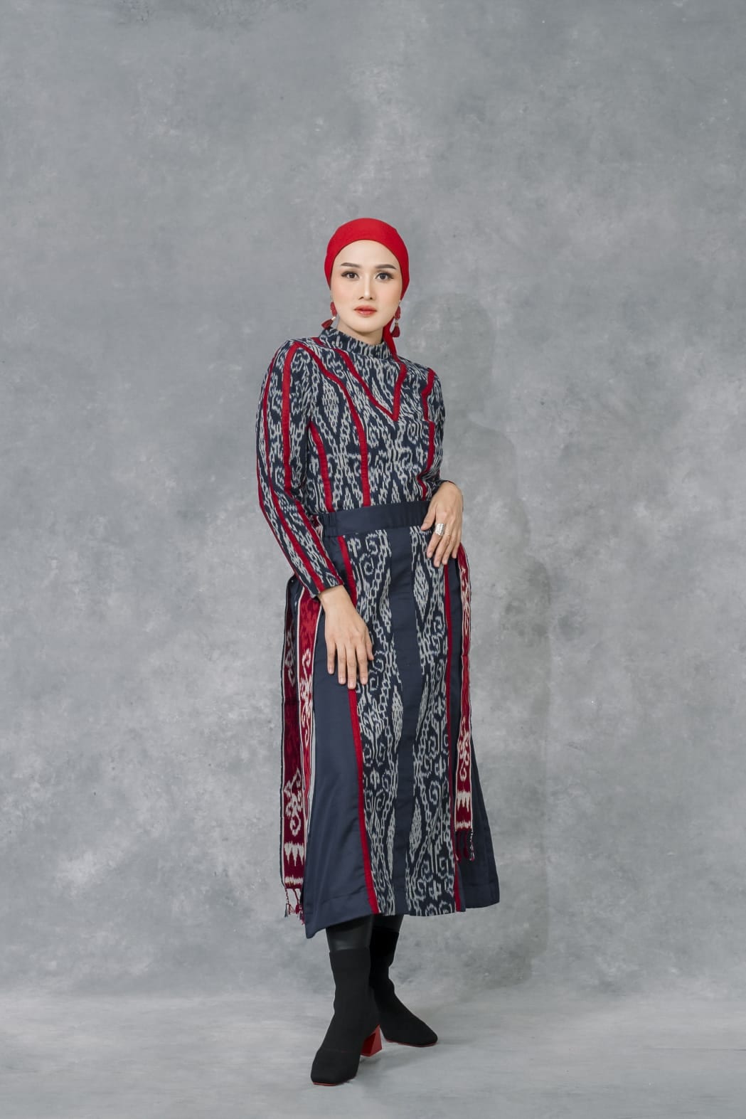 Outer Panjang Ikat Navy