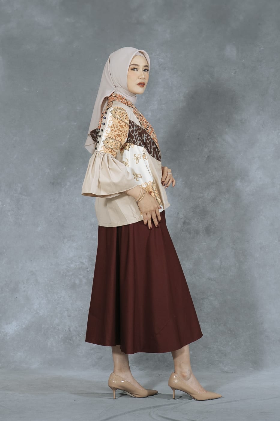 Set Blouse Krem Rok Coklat